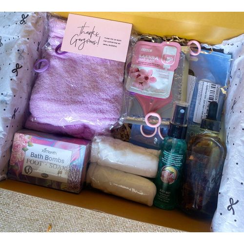 Curated Female Gift Box